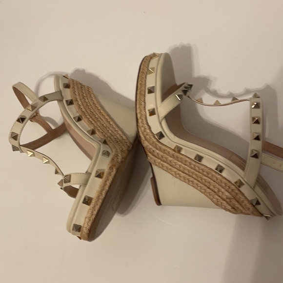 Valentino Rockstud Wedges - Picture 6 of 9